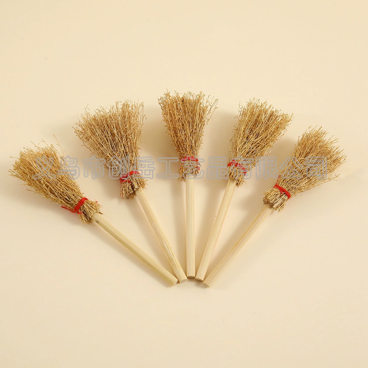 Small broom, toy, props with accessories, 10cm