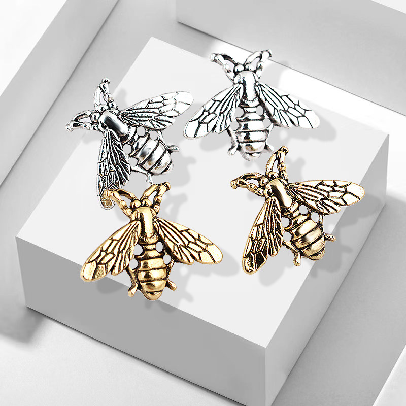 small suit small animal buckle alloy retro bee men's brooch suit pin buckle clothing accessories_voghion.com