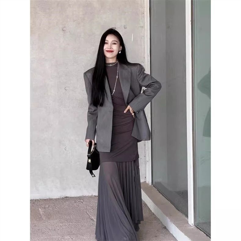 2026 Spring New Style French Style Light Luxury Simple Work Clothing Gray Suit Jacket Dress Suit for Women