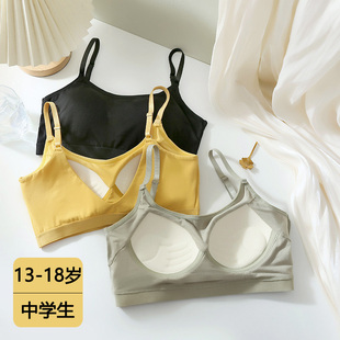 ����������Ů�l���ڌW��18�q17������15�q16��������Ů���ع̶���