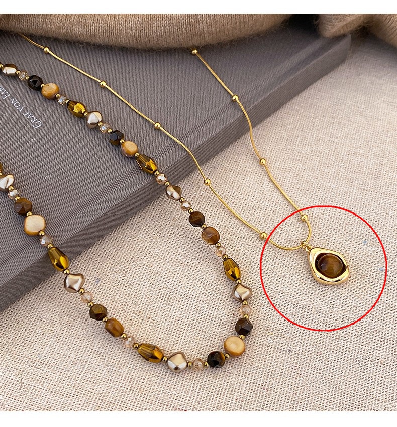 Natural Crystal And Gemstone Jewelry Brings Luck, Conveying Warmth, Clarity And Gentle Positive Energy, Making Every Day Feel Peaceful And Grounded. V_voghion.com
