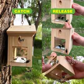 Carpenter Bee Traps室外Piched Roof Nature悬挂木质蜜蜂陷阱