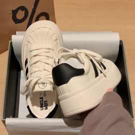 贝壳头黑色板鞋女2025早春新款厚底高颜值休闲运动大头可爱板鞋女