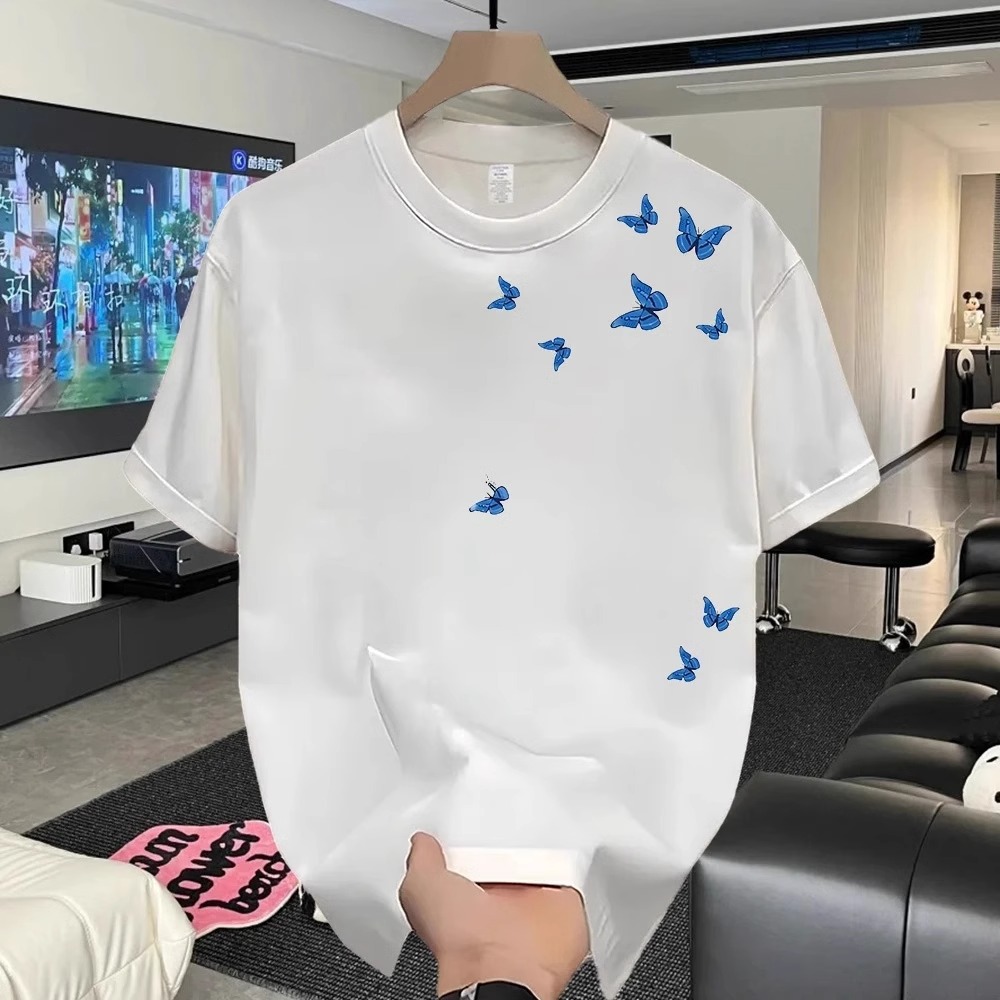 [오른쪽에 여러 마리의 파란 나비] 흰색