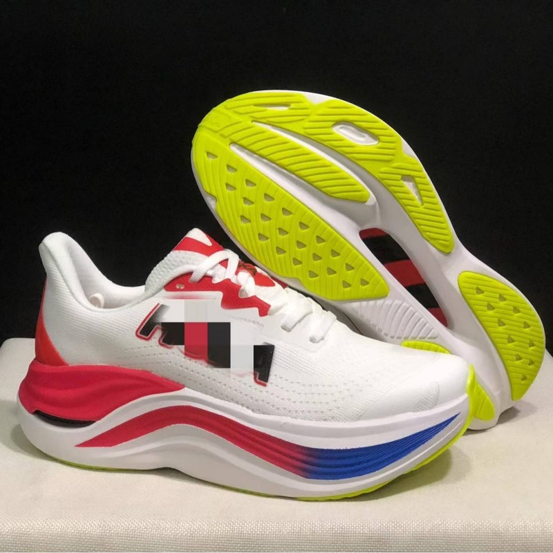 莆田卸売クロスミラーは、HOKA ONE ONE の男性と女性のアウトドア スポーツ シューズとランニング シューズ SKYMARD X を専門にしています。|undefined