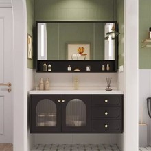 ���Sֱ�N��ʽԡ�ҙ��մ�һ�w�� ��ľԡ���R���ռ{���l���g�M�ϙ�