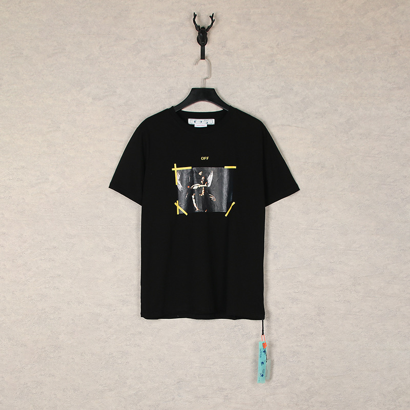 [Código europeo] versión correcta de impresión de acuarela splash tinta gradiente flecha graffiti ow marca de moda de manga corta pareja camiseta