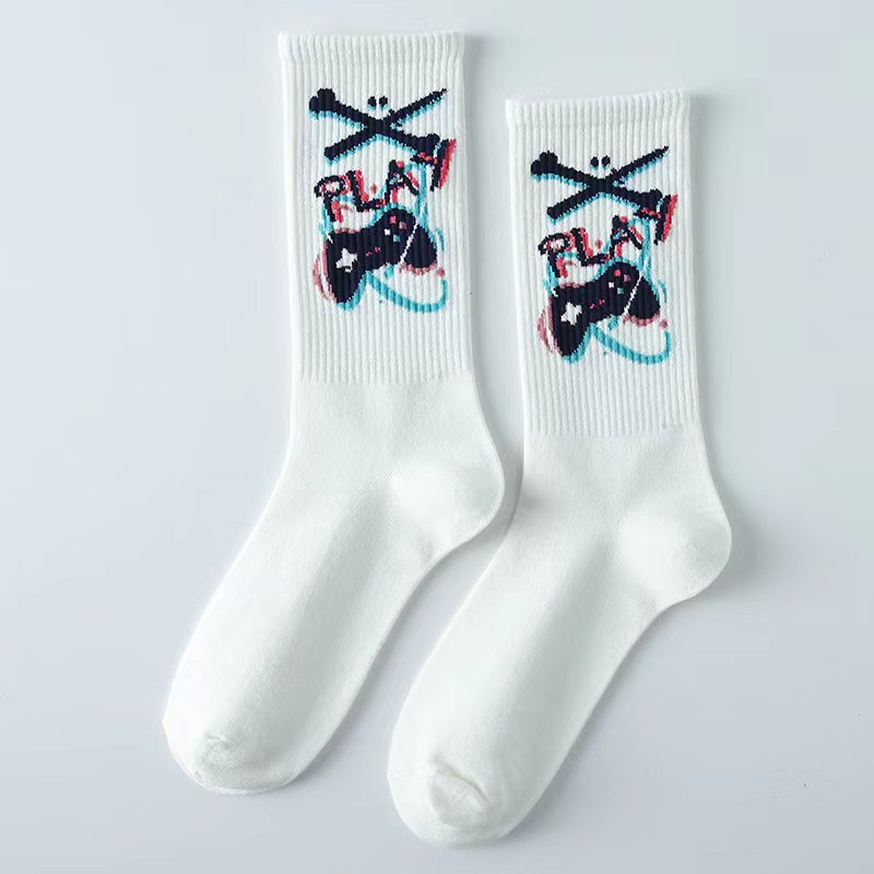 Calcetines de mujer Primavera y otoño Calcetines de media pierna de moda versátil estilo punk casual que absorbe el sudor baloncesto de la calle Deportes medias de los hombres