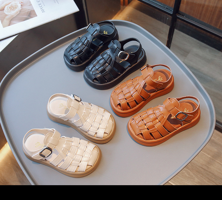 2023 Nuovi sandali estivi per ragazzi e ragazze Edizione coreana Scarpe da spiaggia per studenti traspiranti per bambini in gomma_voghion.com