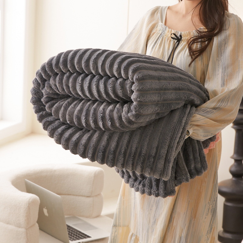 2023 nueva moda multifuncional conejo terciopelo manta conejo felpa leche terciopelo manta color sólido conejo terciopelo fábrica directa ventas