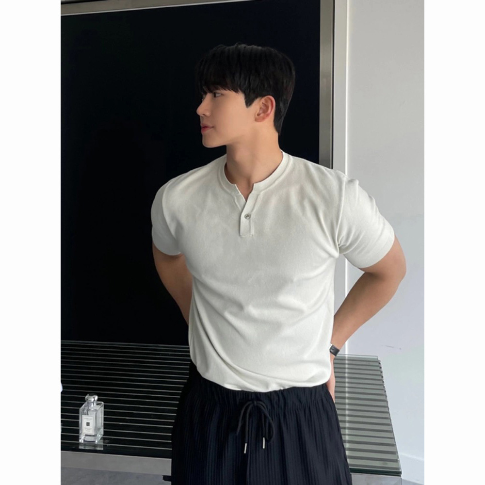 Verano nuevo estilo suéter de manga corta hombres botones de cuello Henry delgado negocios hielo seda camiseta coreana comercio exterior transfronterizo al por mayor
