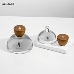 メーカー在庫あり 半円錐香水瓶 15 バヨネット円錐形アッシュ木製蓋 30ml100ml 香水
