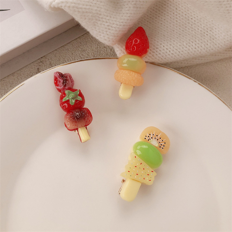 7g Weight Hair Clip Hair Accessories Type 1 Piece Quantity Holiday, Street Occasion Acrylic Material Fruit Pattern All Seasons Season Women's Gender Cute Style Cute Women's Fruit Acrylic Hair Clip 4