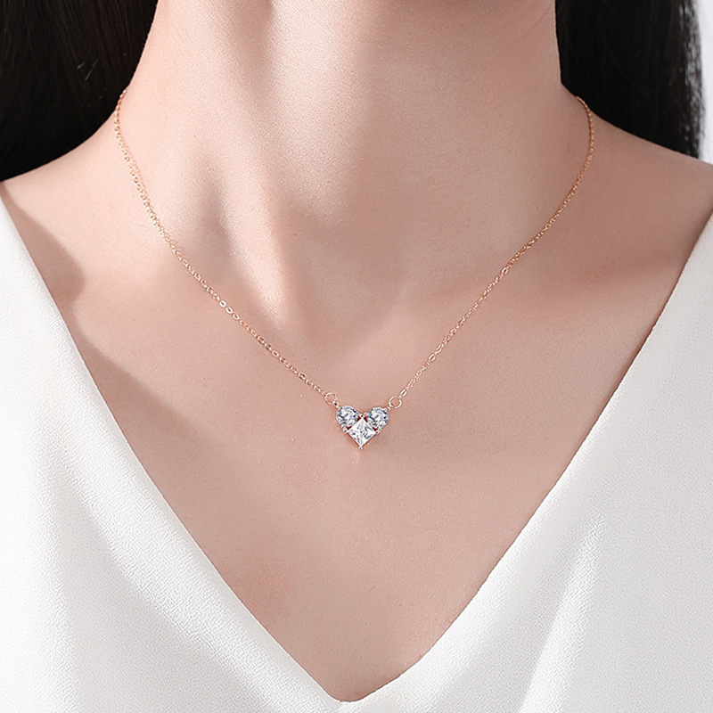 S925 collar de moda estilo coreano nicho diseño melocotón corazón de las mujeres en línea rojo ins estilo circón Cadena de clavícula colgante de moda