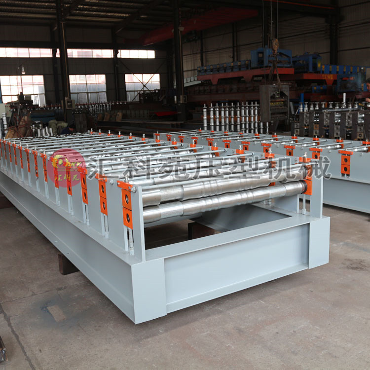 厂家供应840型水波纹压瓦机设备 单层彩钢板加工成型机