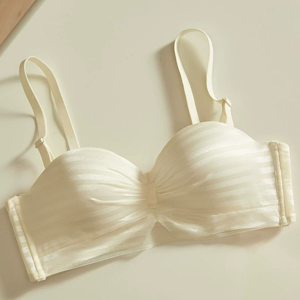 Champagne color