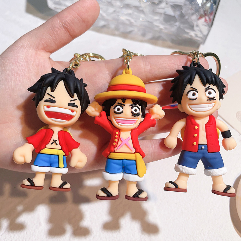 漫画かわいいアニメワンピースルフィ人形カーバッグペンダントキーホルダー卸売キーホルダー小さなギフト|undefined