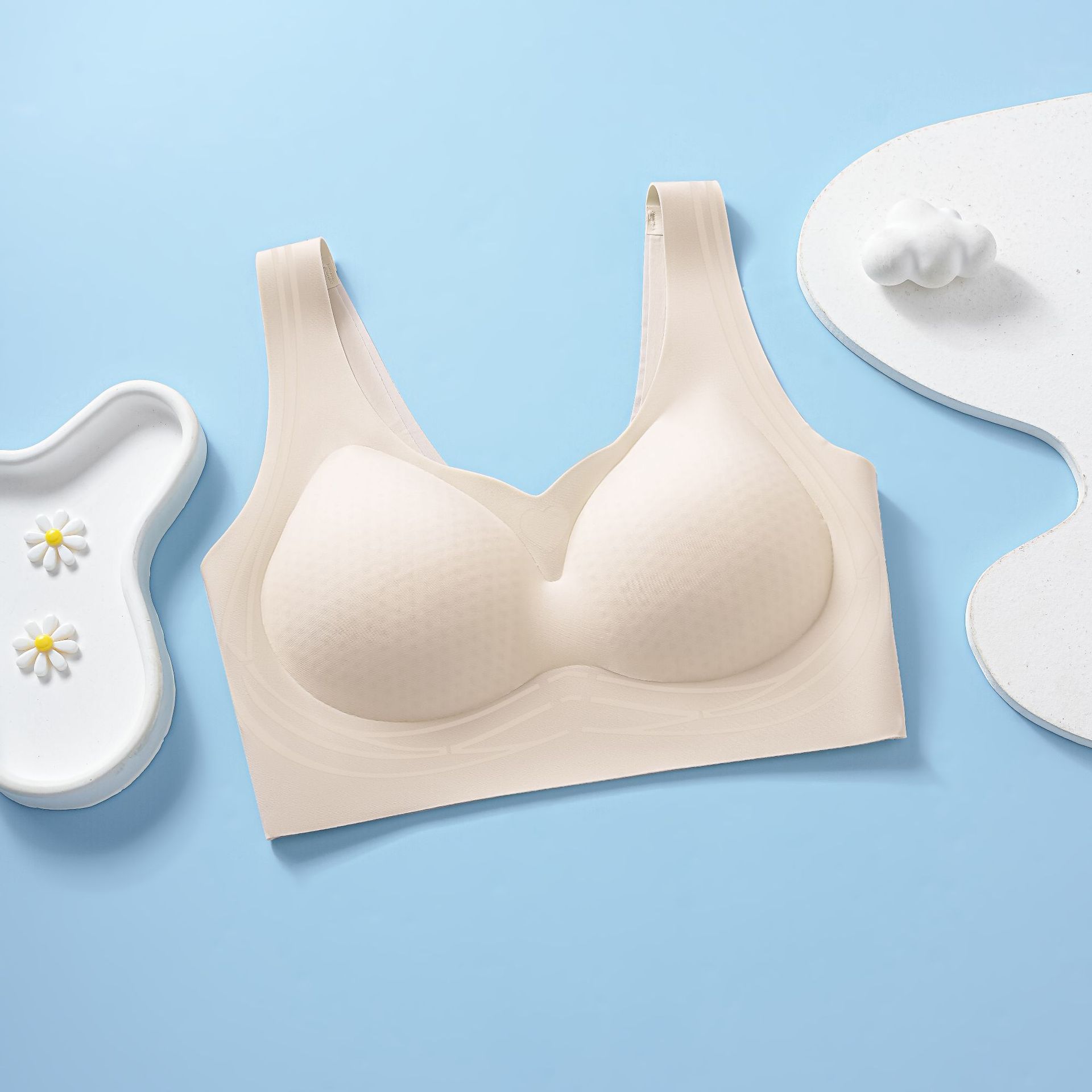 Venta directa de fábrica Comercio electrónico transfronterizo Sudeste de Asia Vietnam Tailandia Ladies Cool Sensación Sin costuras Recolección lateral Sujetador