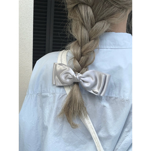 �p���y�˺����Y�l�A�߼��������ɐۼ�ɫ���w���ɰl�A�l����Ů�l�