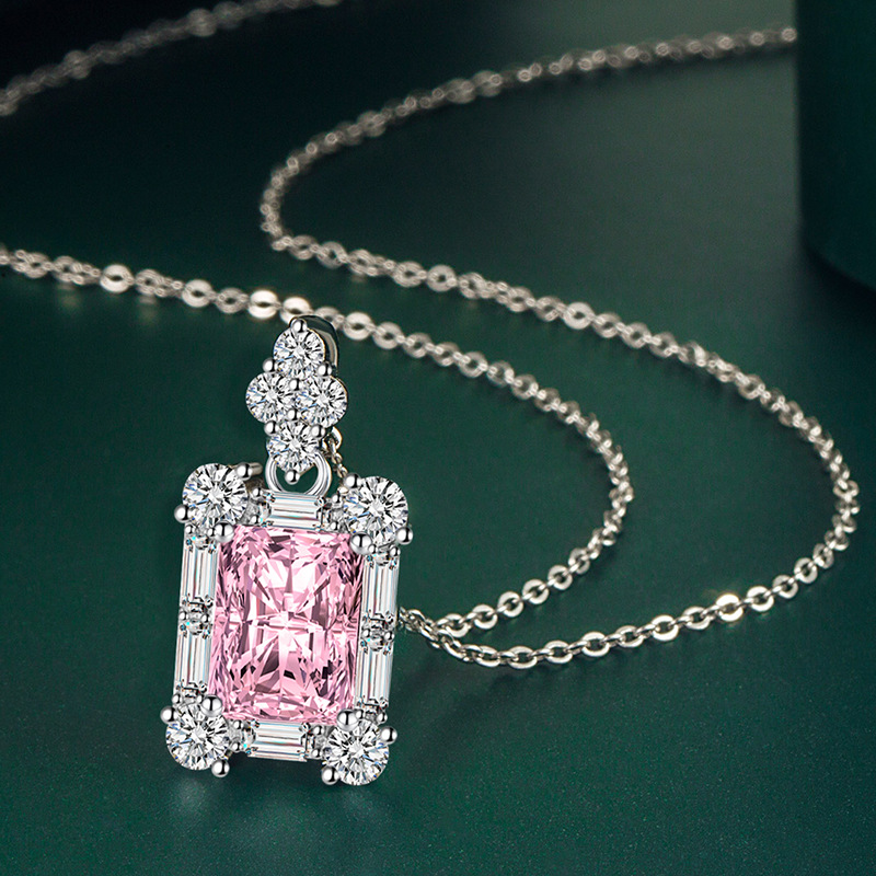 Fashion Square Copper Plating Inlay Zircon Pendant Necklace 1 Piece