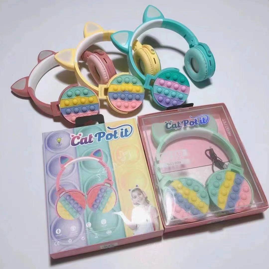 CXT-950 Decompression Cat's ears (Steamed cat-ear shaped bread) Headset Plug in Card Gift Foldable Earphone Universal_voghion.com