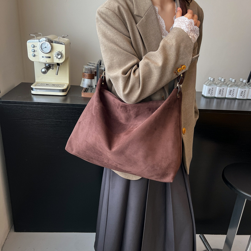 Bolso de hombro de estilo europeo/americano para mujer 2025, casual de gran capacidad, axila