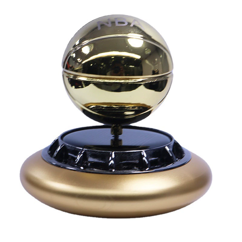 Автомобиль Ароматерапия Баскетбол Солнечная энергия Автомобильные духи Высококачественные мужские автомобильные легкие Ароматические украшения Баскетбольные украшения