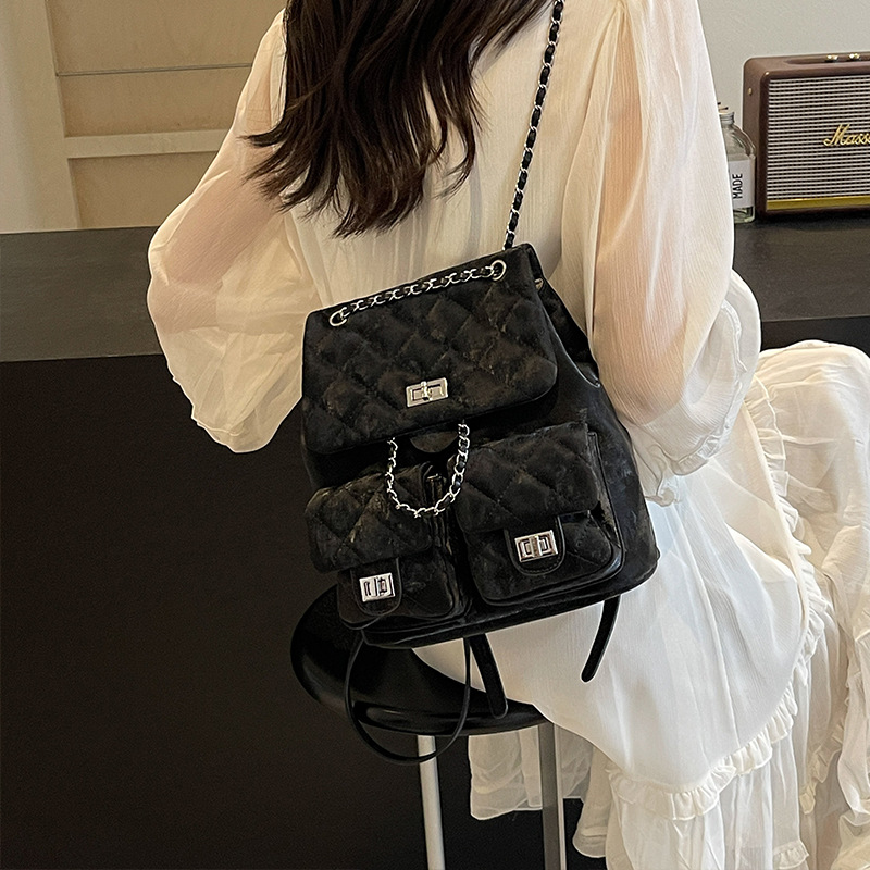 Amy Rabbit Women's Bag Solid Color Trendy Women's Backpack 2026 New Simple Casual Fashionable Stylish Shoulder Bag