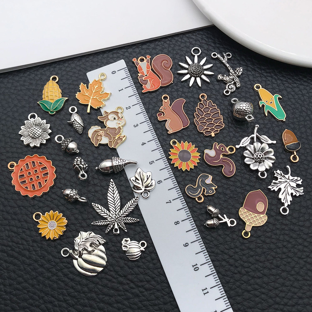 跨境感恩节南瓜枫叶松鼠玉米松果饰品配件钥匙扣耳环项链diy吊坠详情11