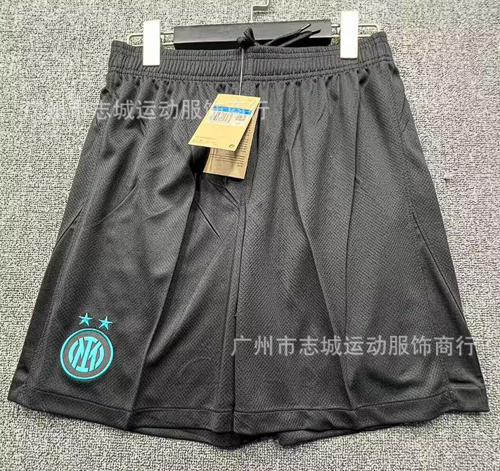 2526 nuevos uniformes de fútbol del club Chelsea Arsenal, uniformes de fútbol del Paris AC Barcelona con pantalones cortos a juego