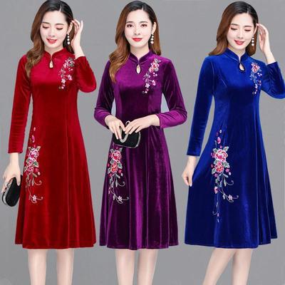 Large size women's fat sister Mother New embroidered dress 200kg long sleeve A cheongsam long base