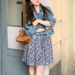 浅蓝色牛仔外套女春秋复古纯棉设计感短款上衣
