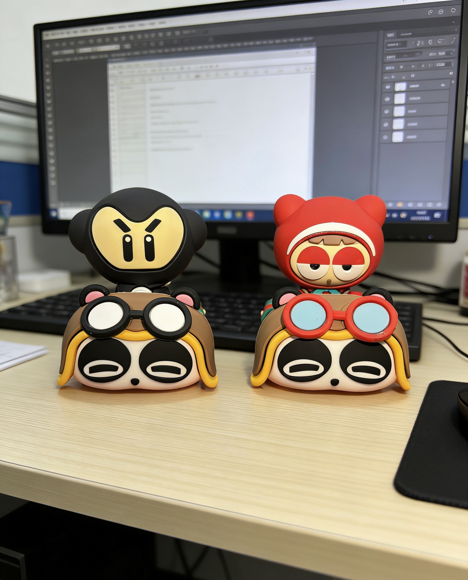 In-Stock New Retro Racing Kart Panda G3 Car Interior Decoration Rotating Ornament for Car Dashboard
