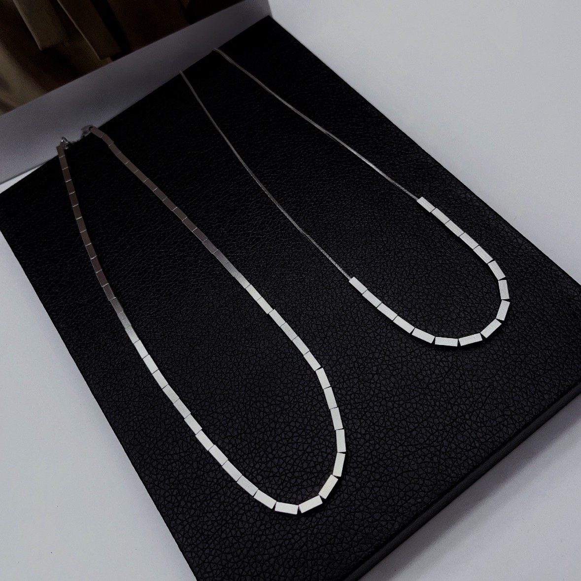 Minimalist Rectangular Titanium Steel Chain Necklace For Men_voghion.com