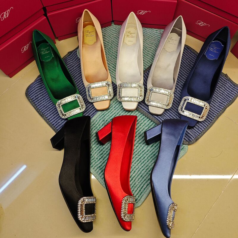 High-Quality Rv New Low-Heeled Diamond Buckle Single Shoes, New Fashion Classic Square Buckle Silk Surface Square Toe Flat Fashion Shoes for Women