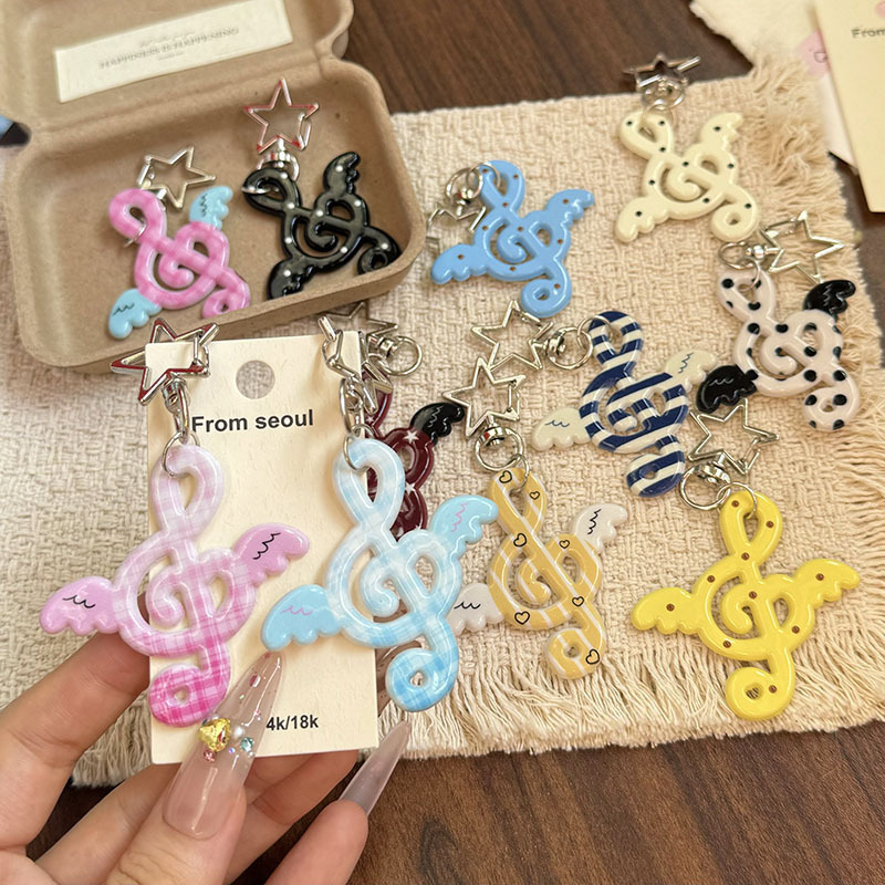 Korean-style vintage accessories: sweet polka dot, striped, star, and musical note keychains, phone pendants, AirPods, and bag accessories Korean-style vintage accessories: sweet polka dot, striped, star, and musical note keychains, phone pendants, AirPods, and bag accessories