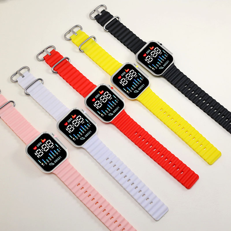Factory direct net red hot primary and secondary school students watch personality button couple LED electronic watch sports watch