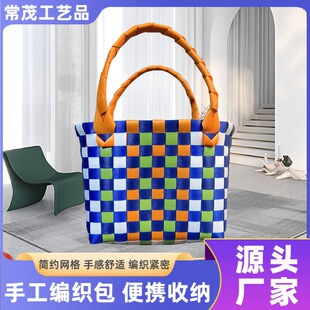 �ֹ��������ϲ˻@�Ӱ���ɫ���ӝM�°��ֶYС�@��ɳ�������e����