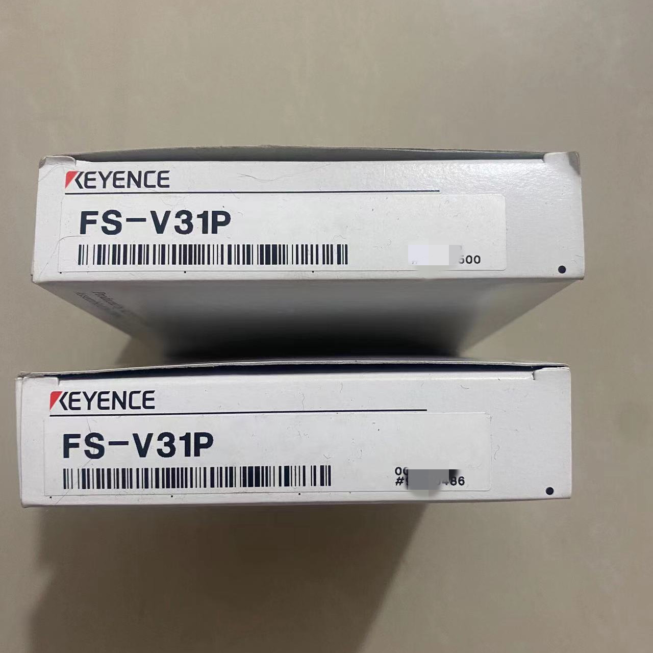 供应基恩士KEYENCE光电传感器FS-V31P全新原包装现货