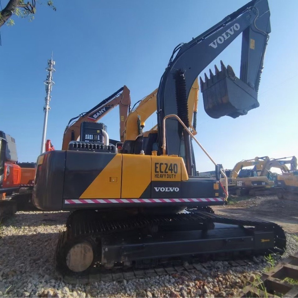 Exportación de excavadoras de segunda mano Volvo 240 200 210 220 Excavadoras importadas en el mercado antiguo