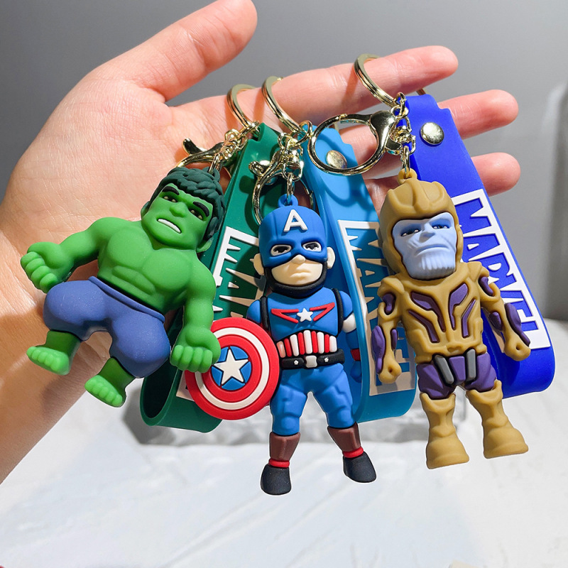 2025 アベンジャーズスパイダーマンキーホルダーキャプテンアメリカ車のキーペンダントマーベルキーホルダー卸売|undefined