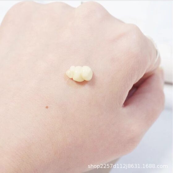 Cross-border in stock of North Korean beauty beauty of joseon ginseng skin essence eye cream eye essence 30ML