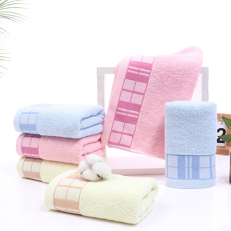 In-Stock Supply of Thick Cotton Towels with Embroidered Logo, Gift and Promotional Towels, Pure Cotton Face Towels, Red and White Wedding and Celebration Towels In-Stock Supply of Thick Cotton Towels with Embroidered Logo, Gift and Promotional Towels, Pure Cotton Face Towels, Red and White Wedding and Celebration Towels