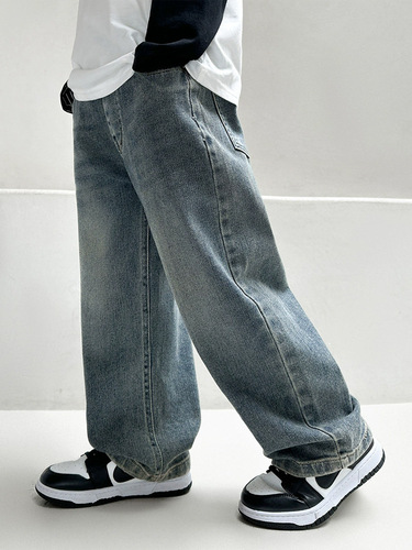 Children's retro jeans, handsome boys' pants, spring and autumn, medium and large children's velvet wide-leg pants, modern straight-leg pants