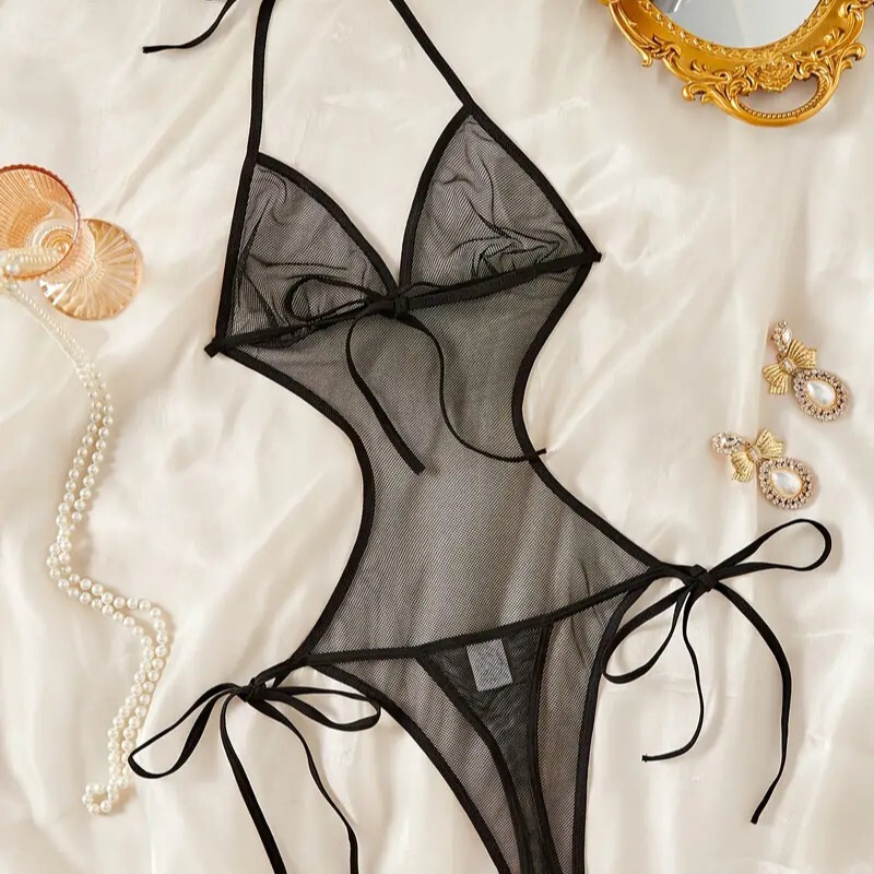 New European and American lace sexy underwear T pants stitching perspective temptation sexy bra suit French bra leopard print