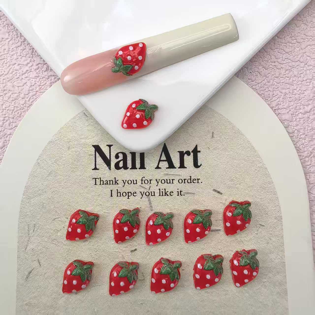 草莓饰品配件美甲饰品批发_10.jpg