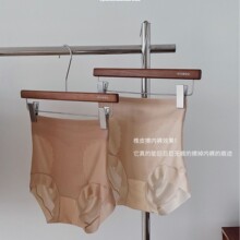 �۵�Һ���ļ�Ůʿ�p�����и����ո���ѝ�����Οo���[�����m����ѝ
