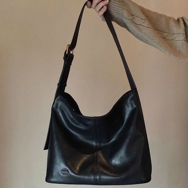 NANFENG CHIO2ND TRAVELER CHAPTER TOTE BAG 여성의 2024 새로운 대용량 휴식 어깨 크로스 바디 백