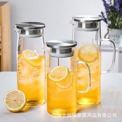 ガラスの冷たい水筒は高温に耐えます。家庭用リビングルームのコップのティーポットセットジュースの冷たいお茶の瓶の冷たいティーポットのティーポットです。