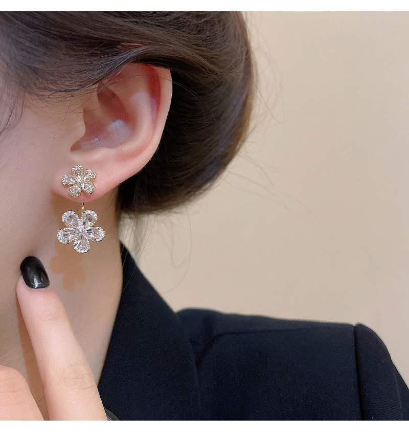 Sweet Flower Copper Plating Zircon Drop Earrings 1 Pair